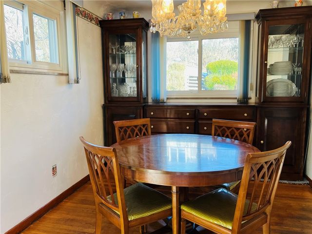 5719 Keefe St, Lincoln Place, PA 15207