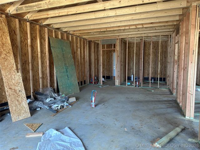 904 W Main Street, Haskell, OK 74436