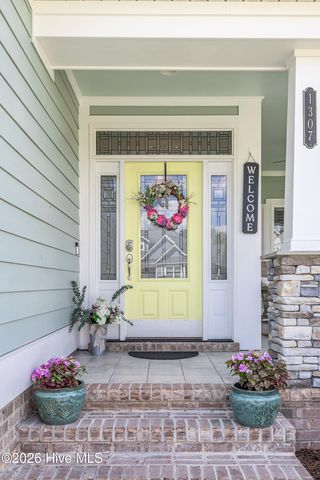 1307 Star Grass Way, Leland, NC 28451