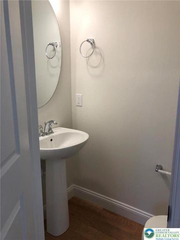 3351 Matthews Lane, Lower Macungie Twp, PA 18011