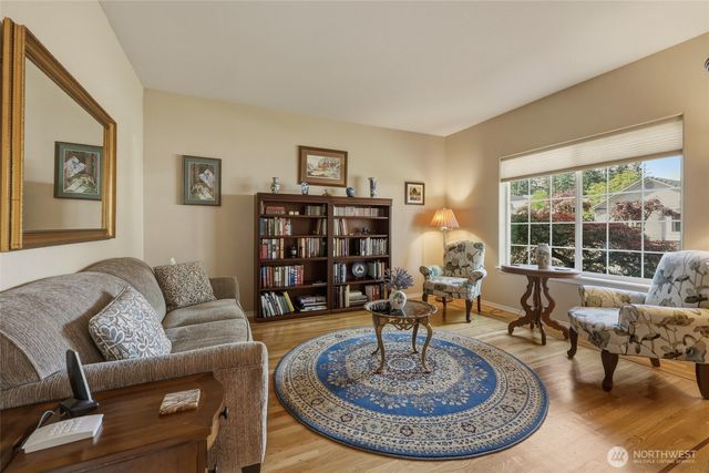 9105 Vancouver Drive NE, Lacey, WA 98516