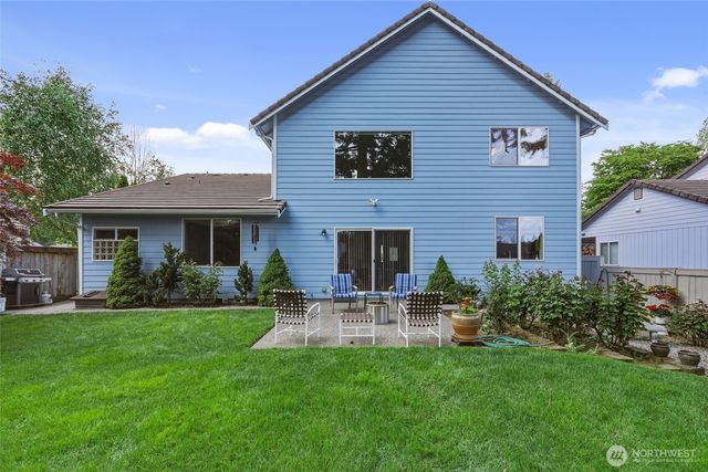 9105 Vancouver Drive NE, Lacey, WA 98516