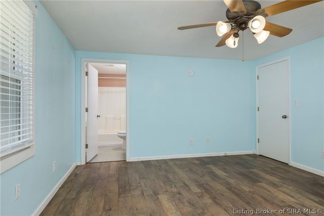 11654 S Old Bear Creek Road, Pekin, IN 47165