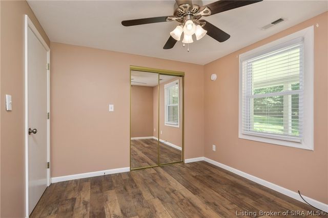 11654 S Old Bear Creek Road, Pekin, IN 47165