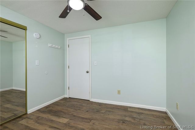 11654 S Old Bear Creek Road, Pekin, IN 47165