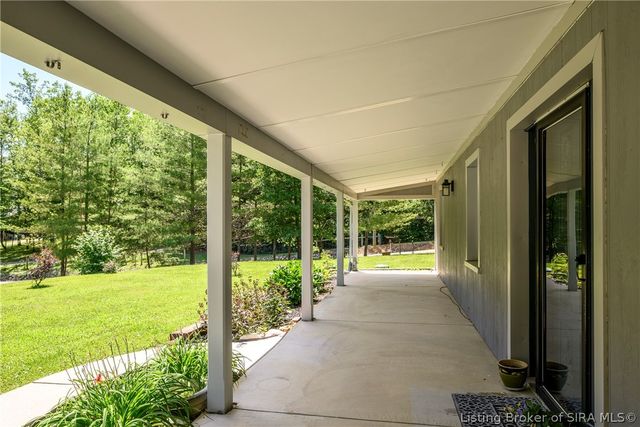 11654 S Old Bear Creek Road, Pekin, IN 47165