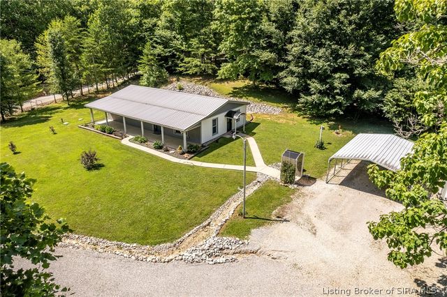 11654 S Old Bear Creek Road, Pekin, IN 47165