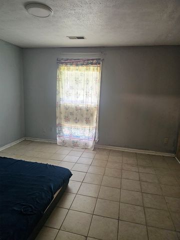 3811 26th Avenue, Phenix City, AL 36867