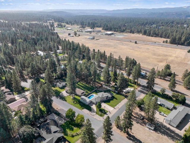 4620 E Handy Rd, Colbert, WA 99005