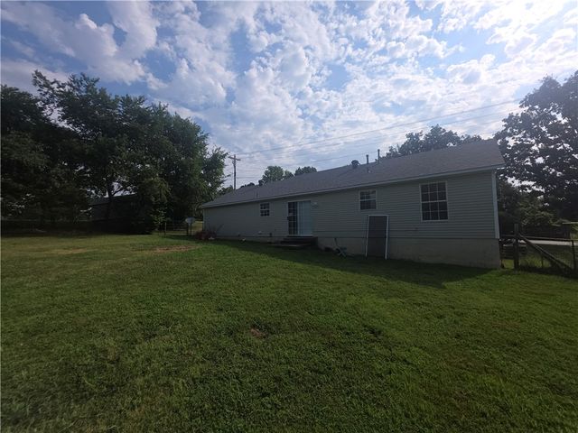 3965 N Gulley Road, Fayetteville, AR 72703