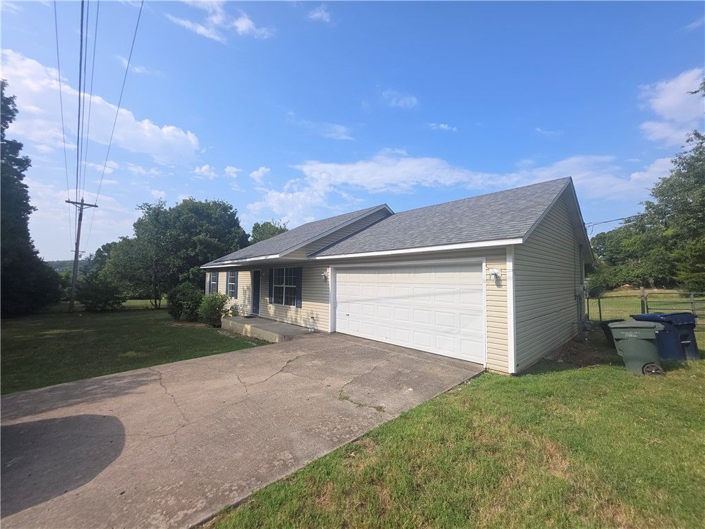 3965 N Gulley Road, Fayetteville, AR 72703