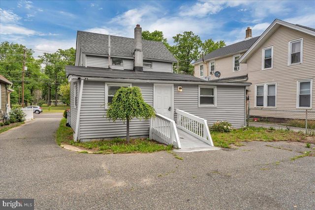 525 E PARK AVE, Vineland, NJ 08360