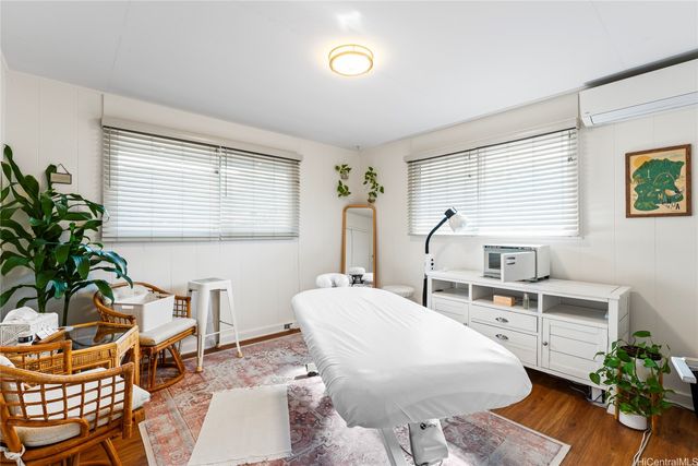 2845 Lowrey Avenue, Honolulu, HI 96822