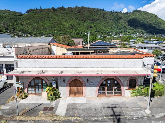 2845 Lowrey Avenue, Honolulu, HI 96822