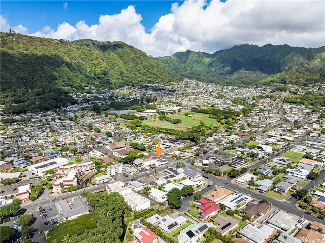 2845 Lowrey Avenue, Honolulu, HI 96822