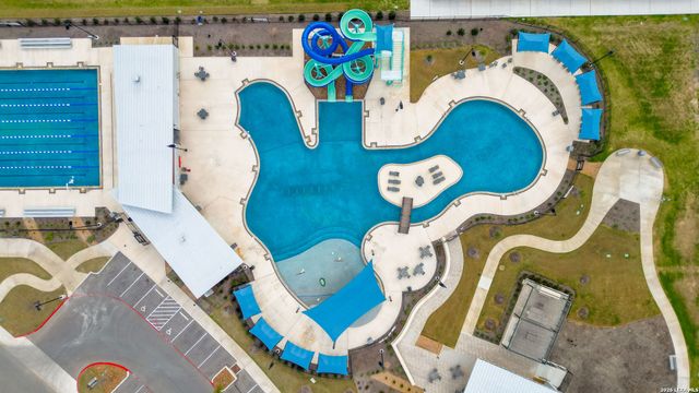 9211 Navarro Vista, Seguin, TX 78155