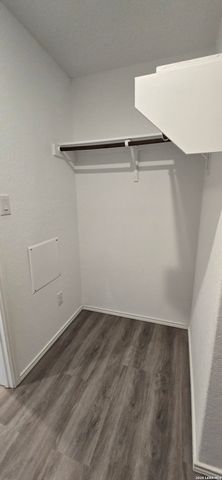 9211 Navarro Vista, Seguin, TX 78155
