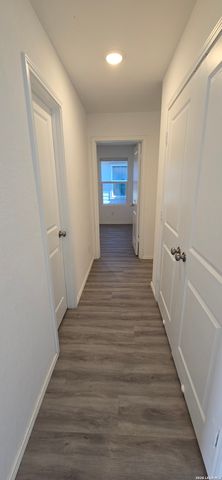 9211 Navarro Vista, Seguin, TX 78155