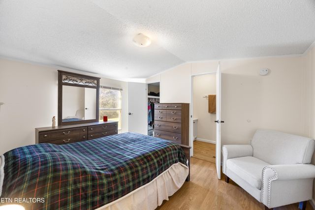 382 2nd Street, Corryton, TN 37721