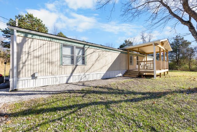 382 2nd Street, Corryton, TN 37721