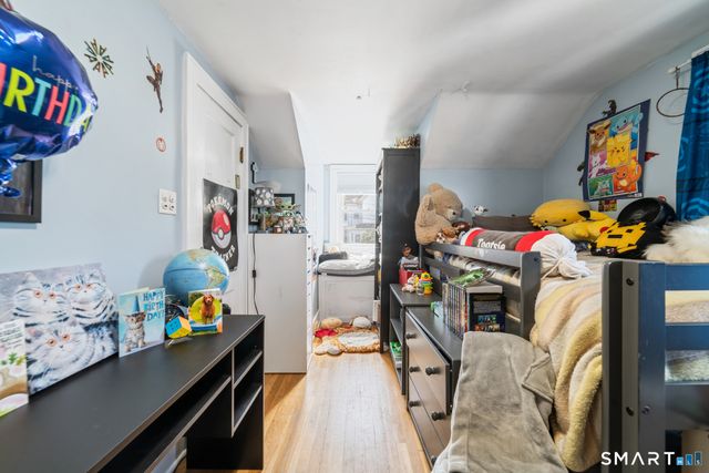 15 Nixon Avenue, Naugatuck, CT 06770