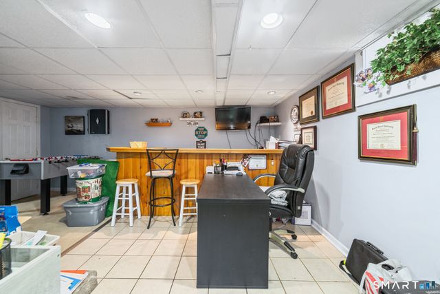 15 Nixon Avenue, Naugatuck, CT 06770