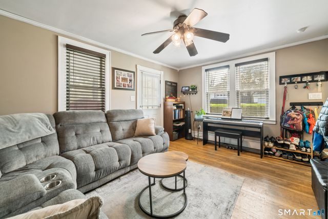 15 Nixon Avenue, Naugatuck, CT 06770