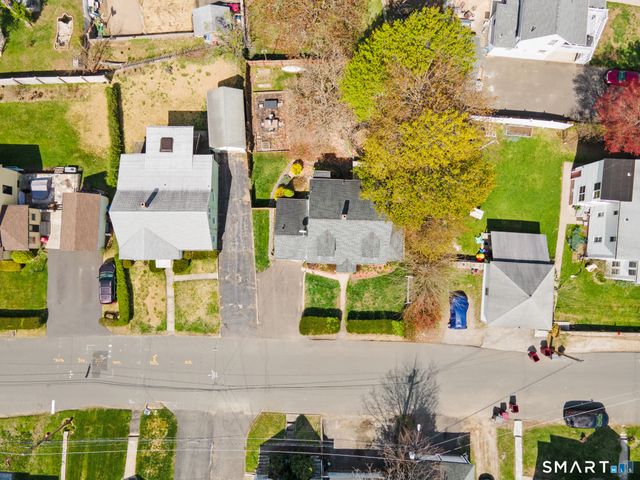 15 Nixon Avenue, Naugatuck, CT 06770