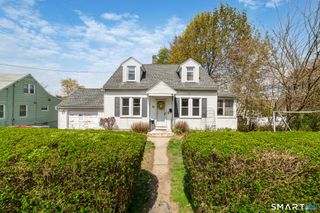 15 Nixon Avenue, Naugatuck, CT 06770