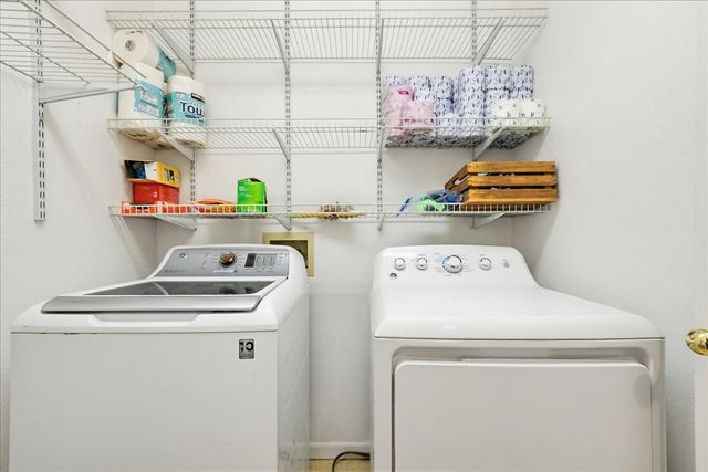 13540 N Keystone Ct, Penn Valley, CA 95946