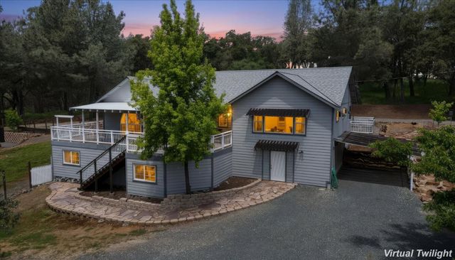 13540 N Keystone Ct, Penn Valley, CA 95946