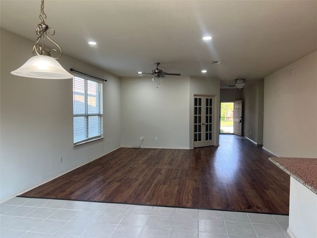 5321 Wharfside Place, Denton, TX 76208