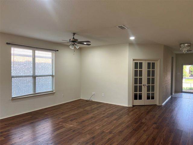 5321 Wharfside Place, Denton, TX 76208