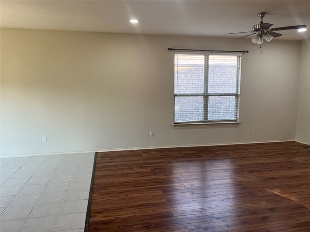 5321 Wharfside Place, Denton, TX 76208