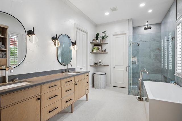 2378 King Arthur Boulevard, Lewisville, TX 75056