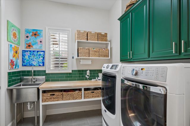 2378 King Arthur Boulevard, Lewisville, TX 75056