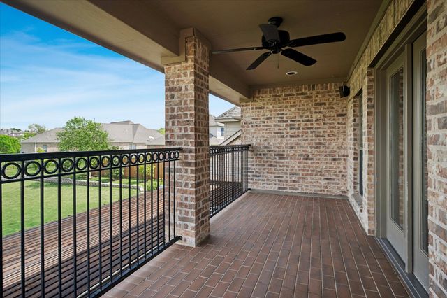 2378 King Arthur Boulevard, Lewisville, TX 75056