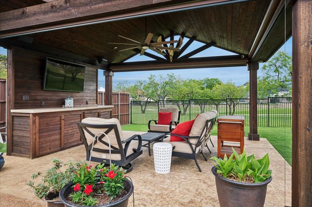 2378 King Arthur Boulevard, Lewisville, TX 75056