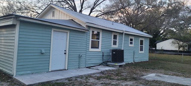 2414 S 67TH STREET, Tampa, FL 33619