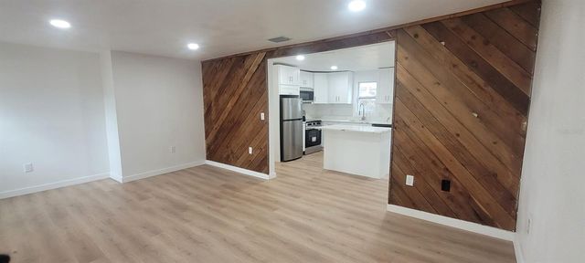 2414 S 67TH STREET, Tampa, FL 33619