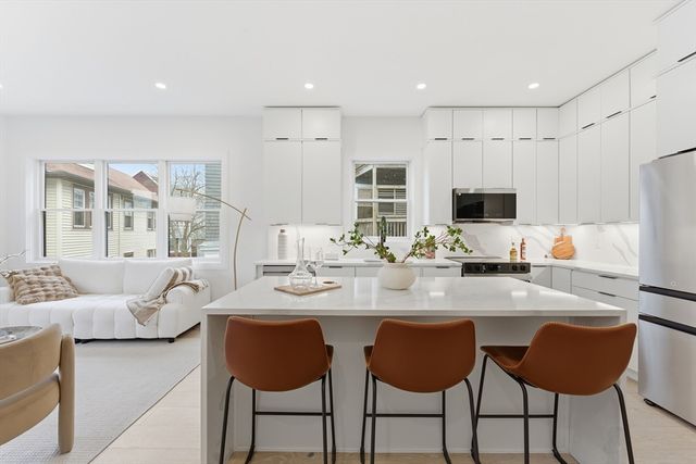 140 Shirley Street 330, Winthrop, MA 02152