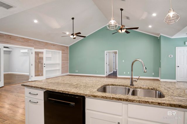 2102 Westchester Drive, Daphne, AL 36526