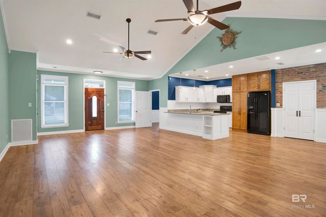 2102 Westchester Drive, Daphne, AL 36526