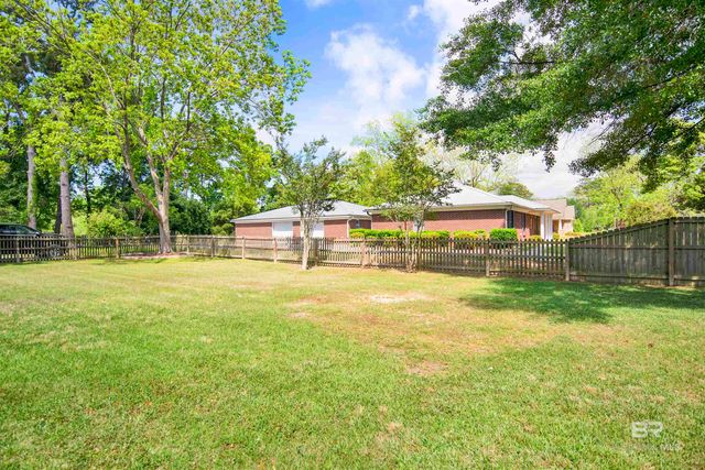 2102 Westchester Drive, Daphne, AL 36526
