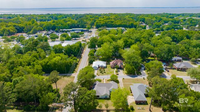 2102 Westchester Drive, Daphne, AL 36526