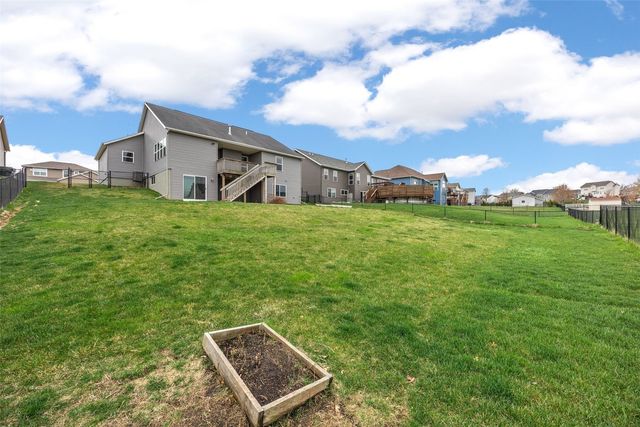 2106 Hallbrook ST SW, Cedar Rapids, IA 52404