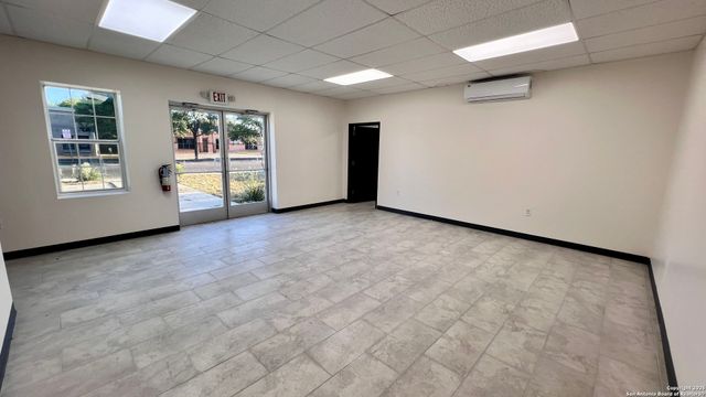 7822 fortune, San Antonio, TX 78250