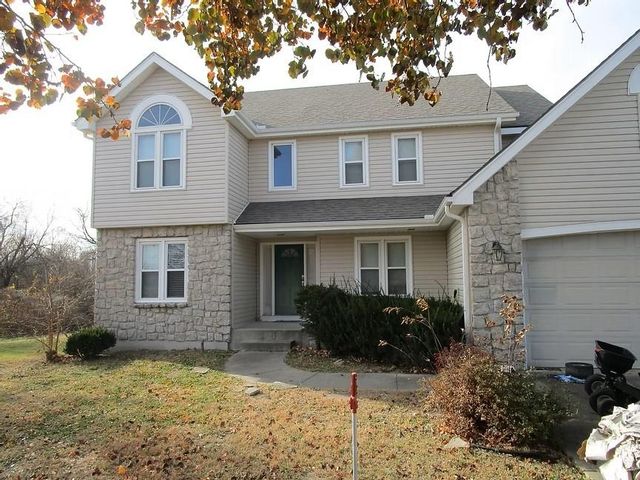 124 Hayes Road, Wellsville, KS 66092