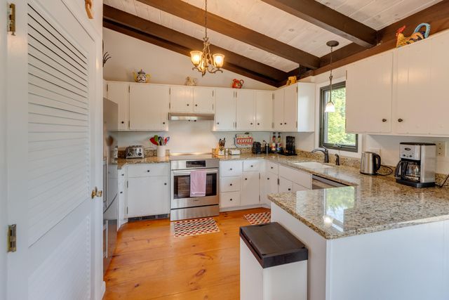 79 Sugar Run Road, Thornton, NH 03285