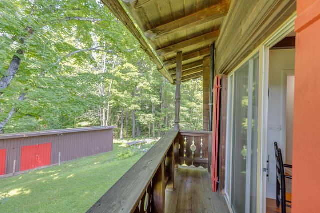 79 Sugar Run Road, Thornton, NH 03285